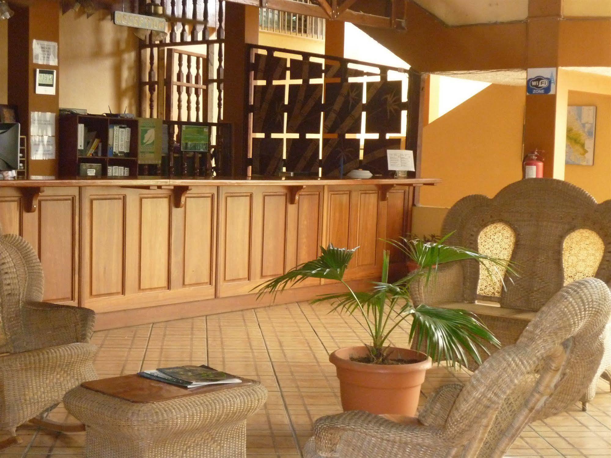 Hotel El Bambu ซาราปิกี ภายนอก รูปภาพ