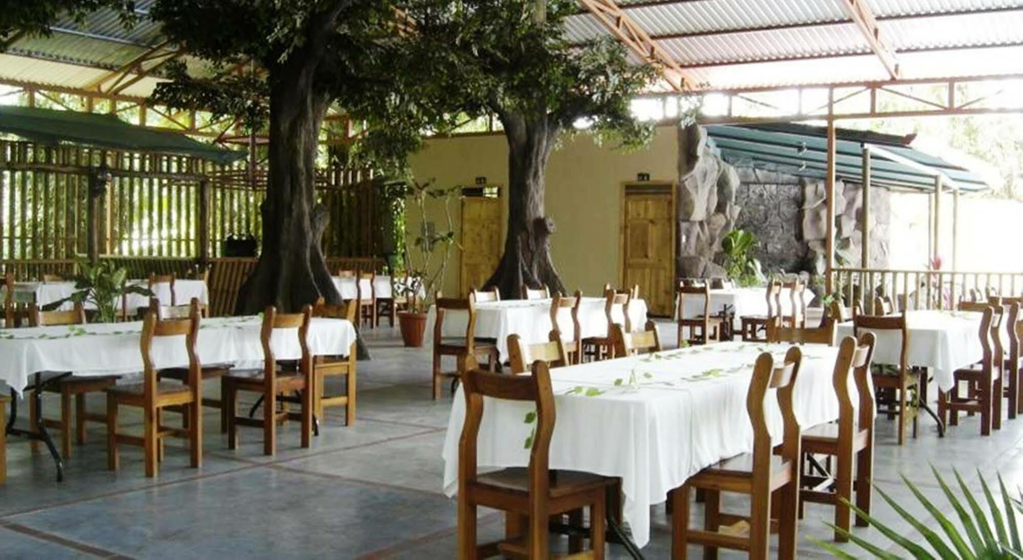 Hotel El Bambu ซาราปิกี ภายนอก รูปภาพ